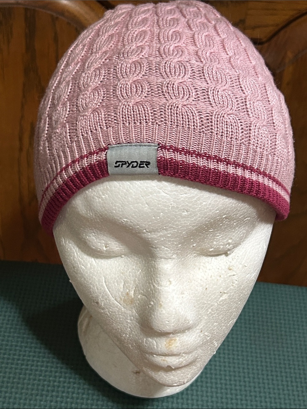 Spyder Light Pink Cable Knit Beanie with Dark Pink Trim NWOT One Size